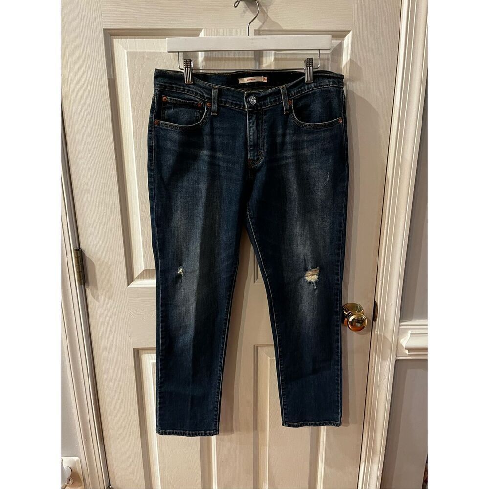 Levi’s Boyfriend Jeans sz 30 EUC